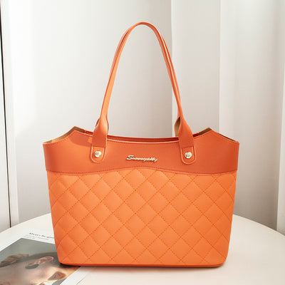 KAIYA | RHOMBUS QUILTED TOTE