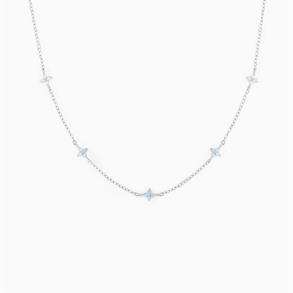 LUNA | BLUE FLOWER NECKLACE