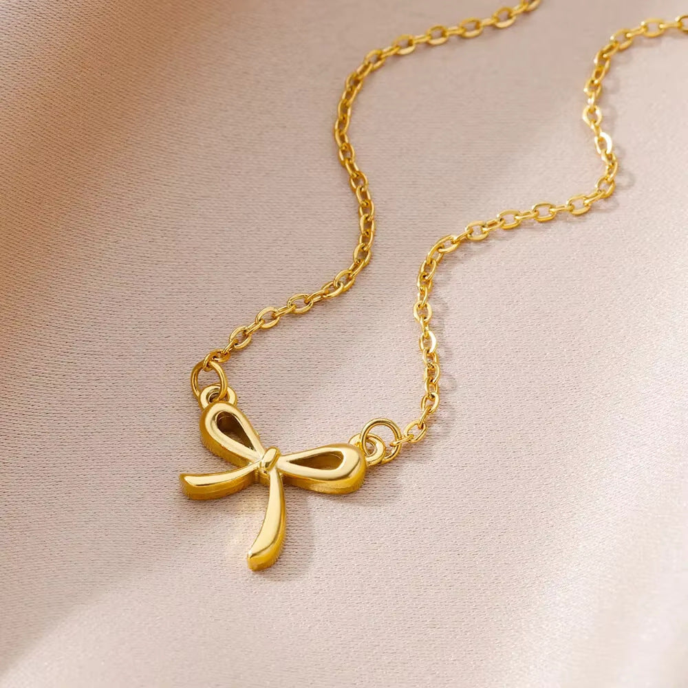 ESTELLE | BOW LOCK NECKLACE