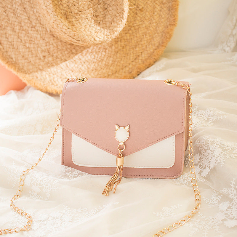 LUNA | CAT TASSEL SQUARE MESSENGER BAG