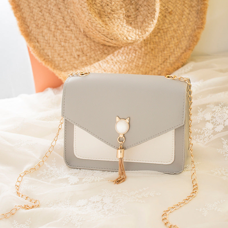 LUNA | CAT TASSEL SQUARE MESSENGER BAG