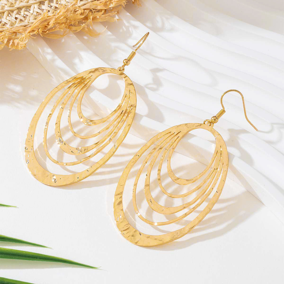 AURORA | THREE-LAYER OVAL DANGLE EARRINGS